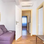 Castello Rezidence בית נופש