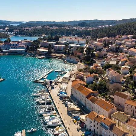 בית נופש Castello Rezidence